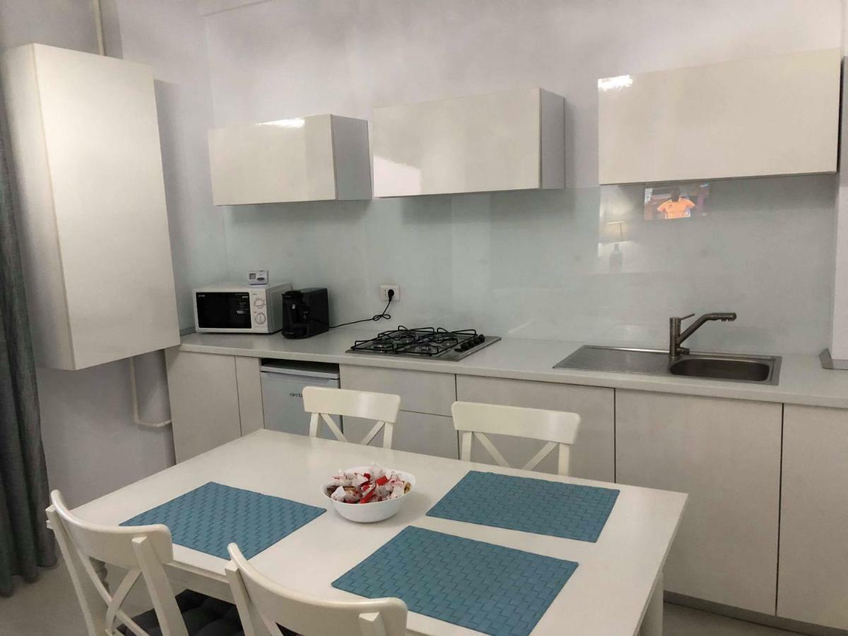 Zev- Cataleya Mamaia Nord Apartment นาโวดาริ ภายนอก รูปภาพ
