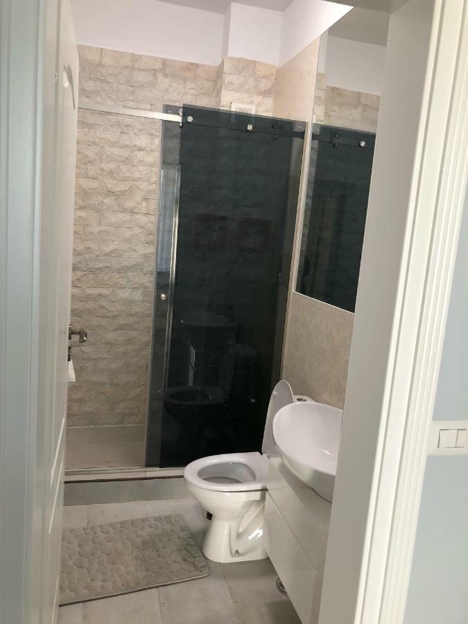Zev- Cataleya Mamaia Nord Apartment นาโวดาริ ภายนอก รูปภาพ